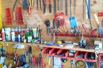 Garagen sind oftmals mehr Werkstatt, Hobbyraum und Lager als nur Unterstellmöglickeit für das Auto